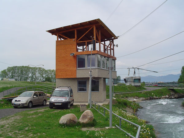 27 Tribuna